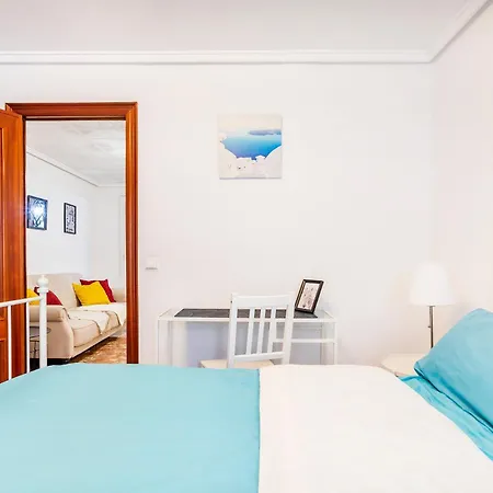 Apartmento Con Terraza En Cabañal