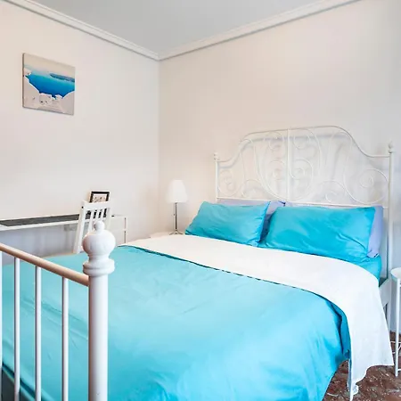 Apartmento Con Terraza En Cabañal * Valencia