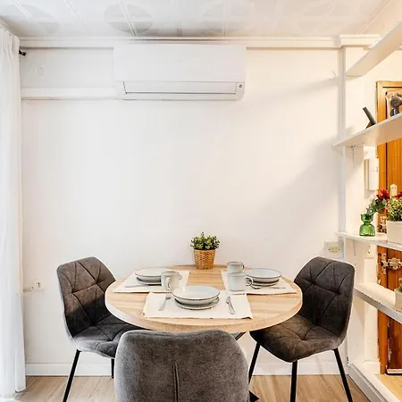 Big At With Terrace فالنسيا